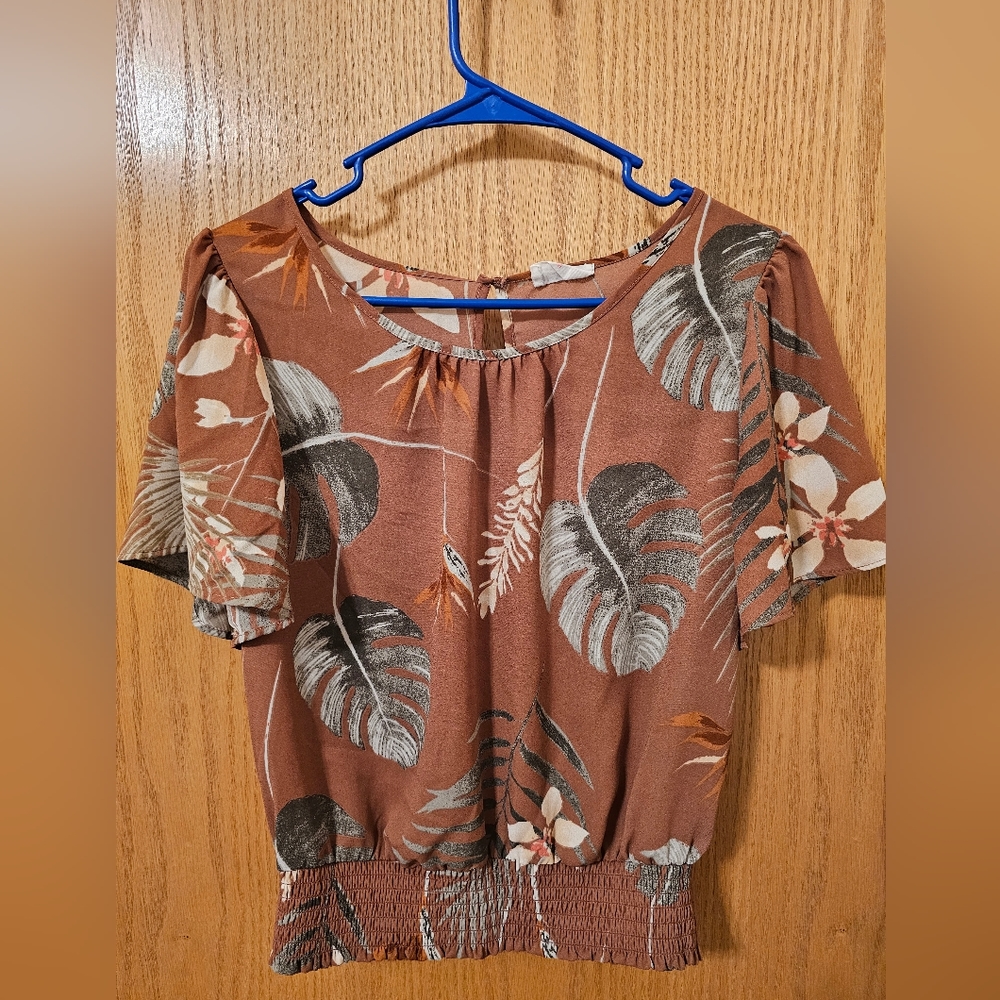 Floral Blouse (Size M)